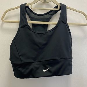 Nike 5 pocket sports bra